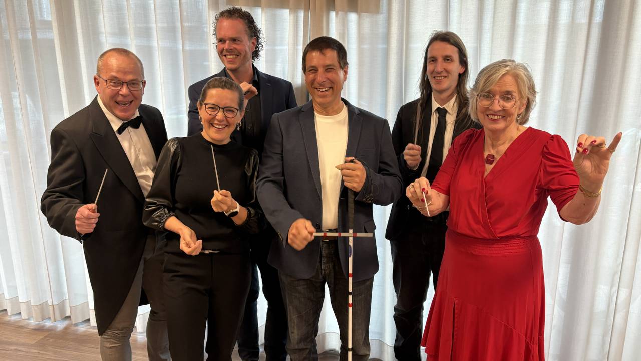 Zes maestro's uit Reusel, klaar voor de strijd (foto: Karin Kamp).