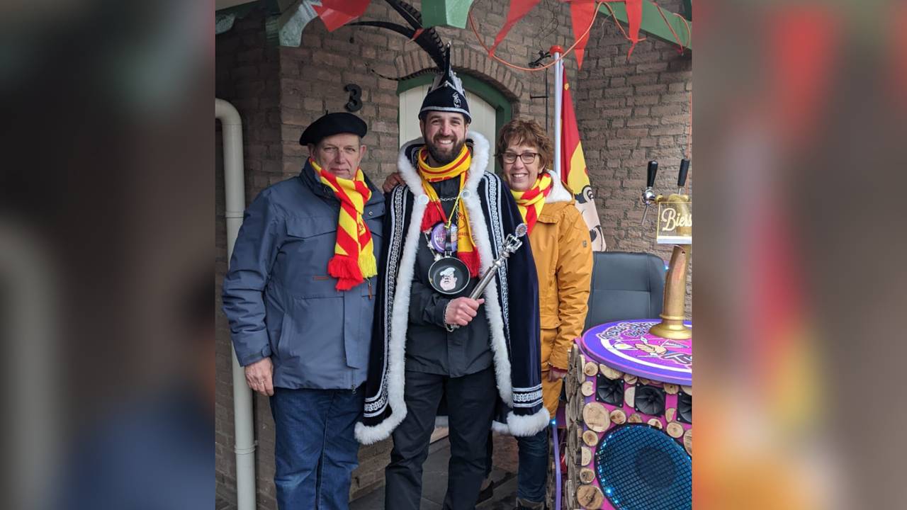 Ook de Prins heeft zijn eigen pannetje.