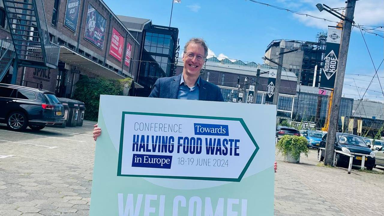 Toine Timmermans van de Stichting Samen Tegen Voedselverspilling.
