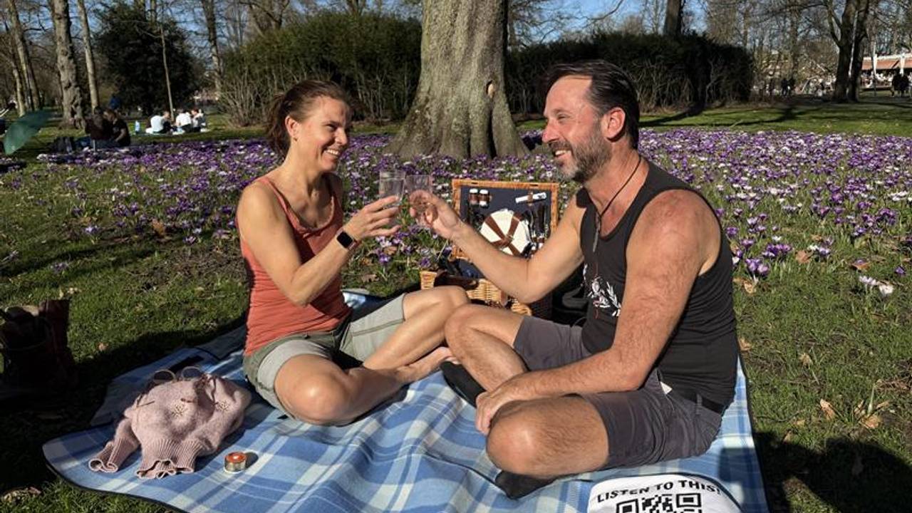 Lunchen is stadspark Valkenberg (foto: Ruud Ritzen).