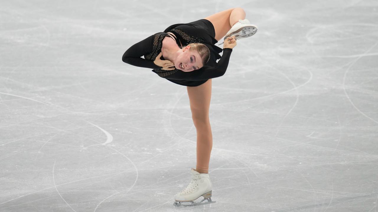 Lindsay van Zundert in de korte kür op de Olympische Spelen