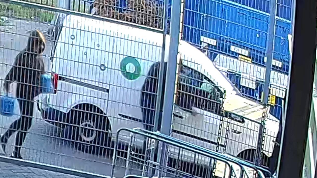 Het busje waarmee de gasflessen werden vervoerd (foto: politie.nl).