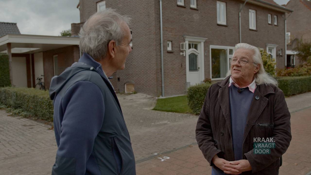 KRAAK. vraagt door