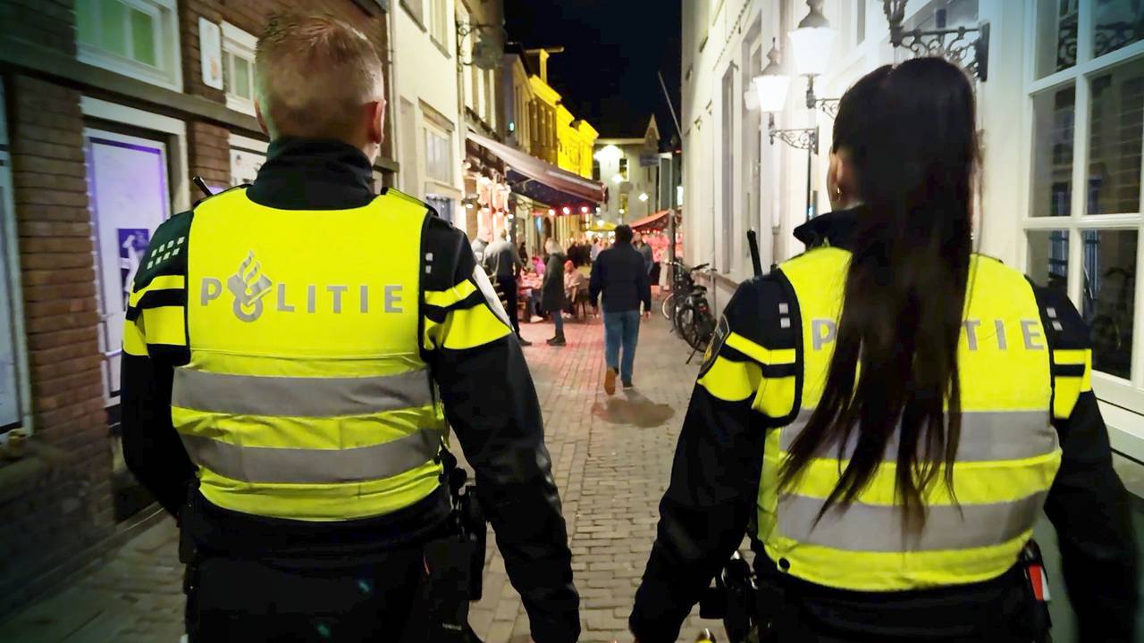 Dat Ferdy en Danny buiten hun werk om ook goede vrienden zijn zie je terug tijdens de diensten die ze samen draaien. Wanneer de mannen ergens niet uitkomen gebruiken ze een bijzondere techniek om dit op te lossen.