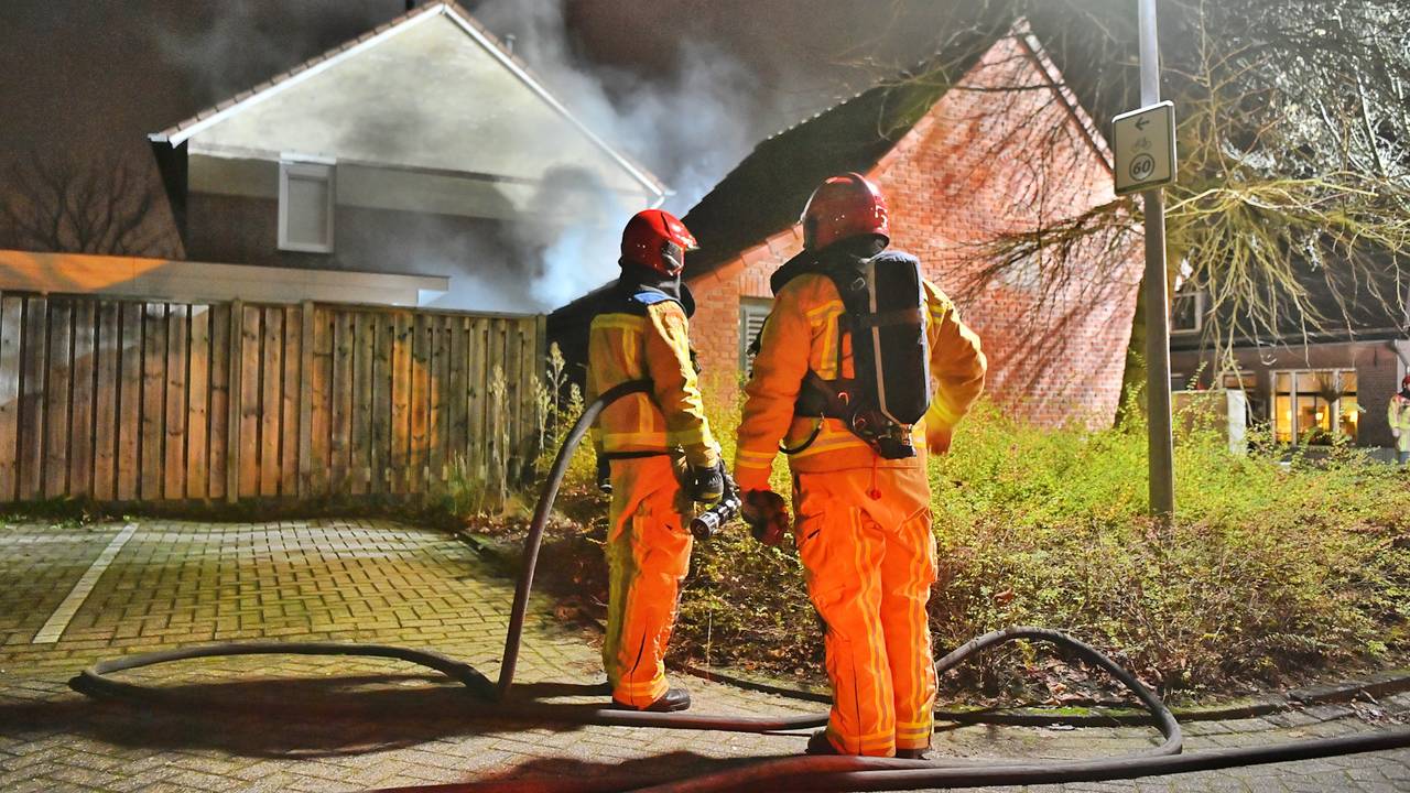 Brand in een verdeelstation (foto: Rico Vogels/SQ Vision Mediaprodukties).