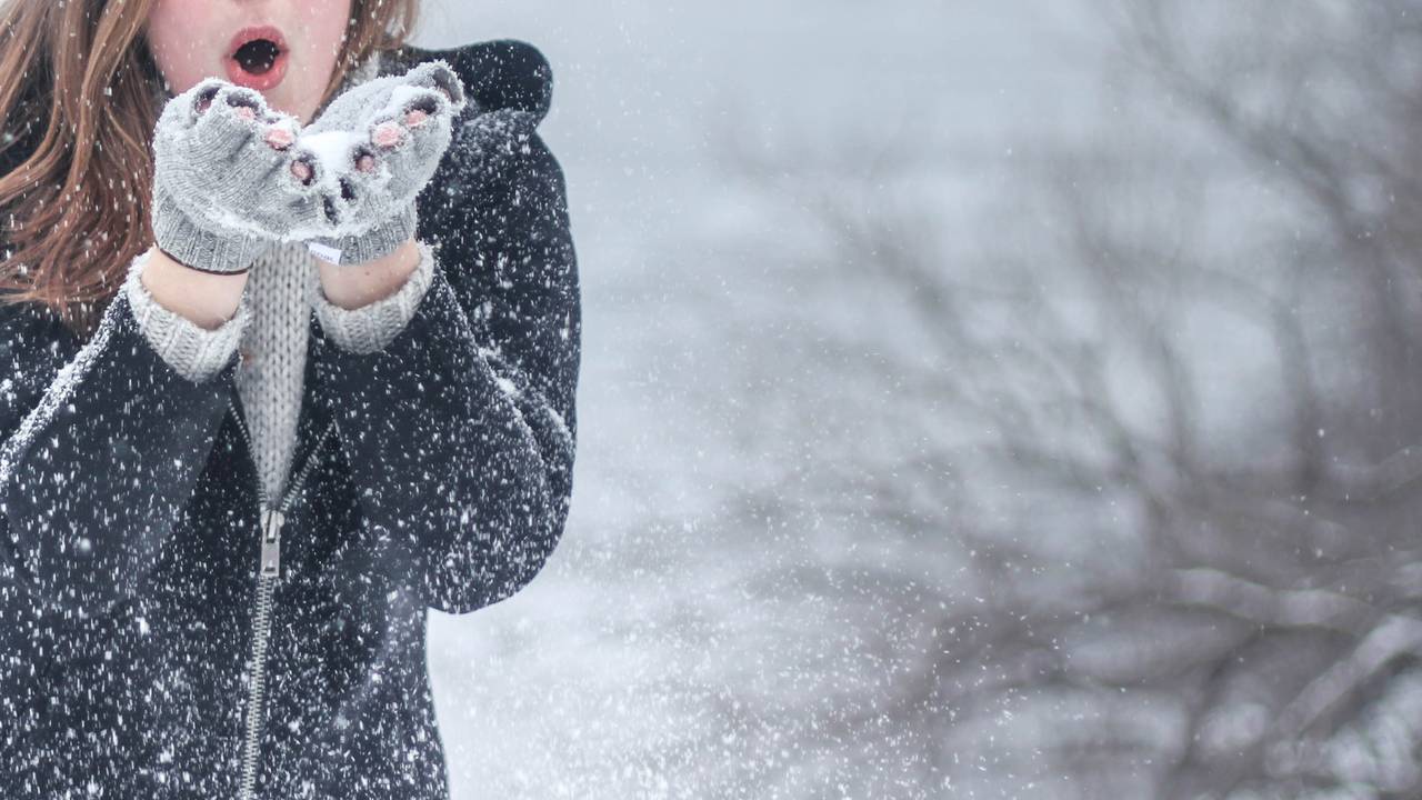 Vrijdag wakker in een witte wereld! En dat is geen 1-aprilgrap (foto: Pexels).
