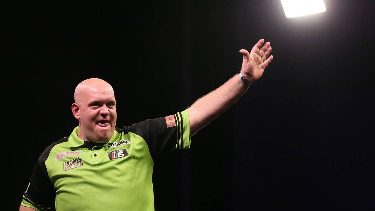 Michael van Gerwen bij zijn opkomst (foto: Simon O’Connor/PDC).