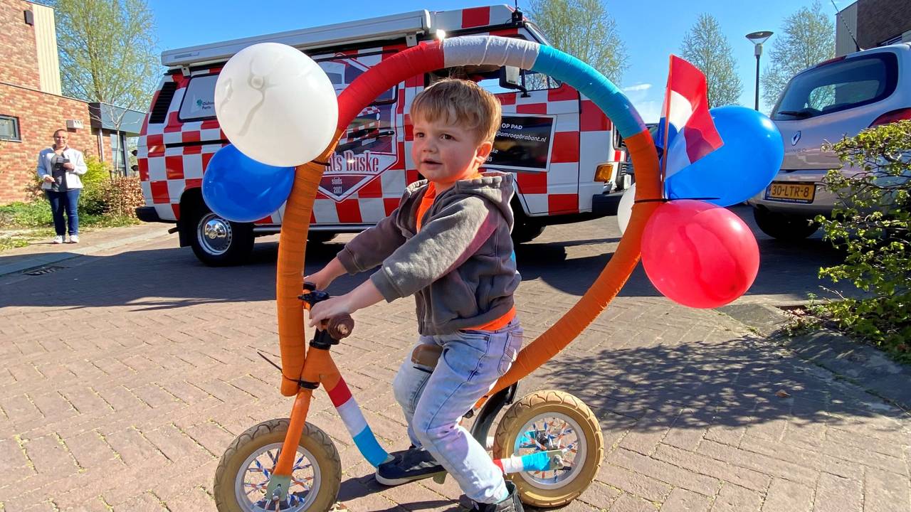 't Brabants Buske op pad op Koningsdag (foto: 2020)
