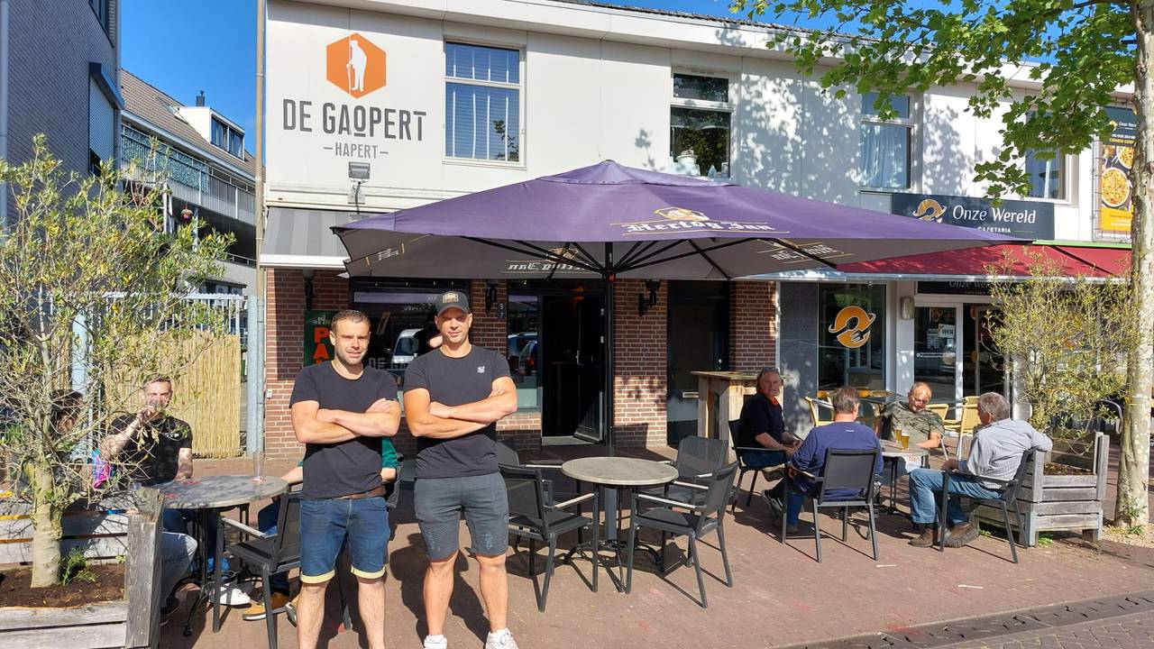 Roy van der Meer (bedrijfsleider) en eigenaar Tom Wilborts: 'Kermis hoort in het centrum'