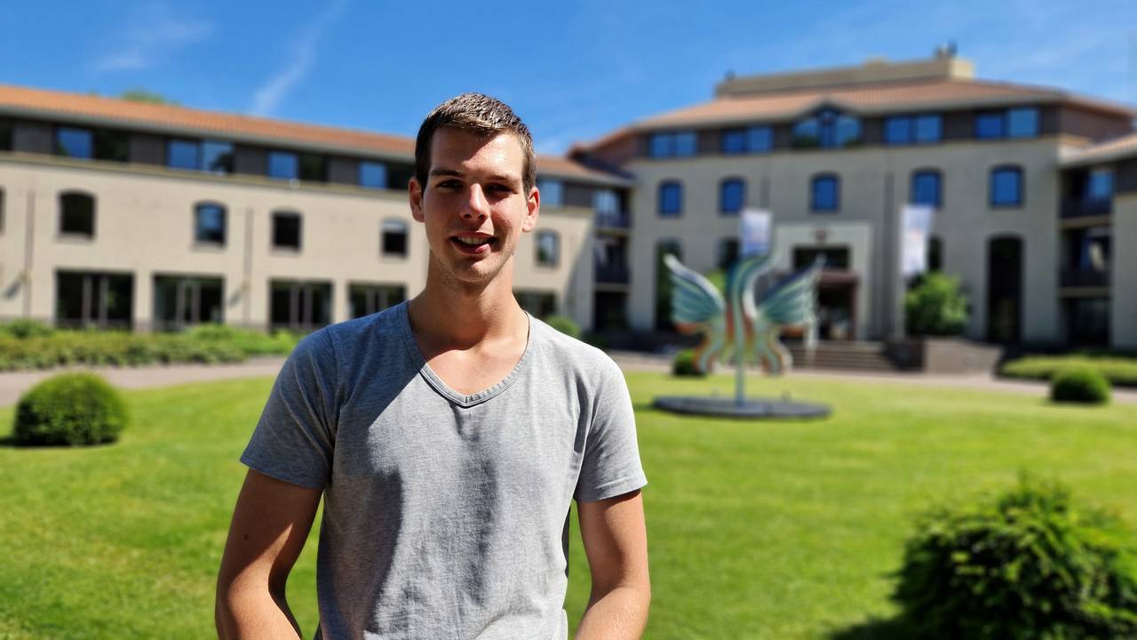 Hessel (22) vergokte 15.000 euro (foto: Noël van Hooft).