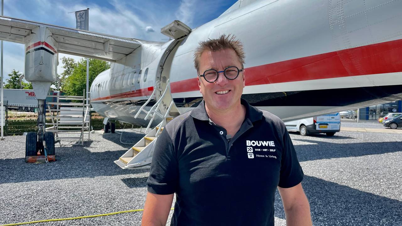 Tonnie met zijn trots (foto: Raymond Merkx).