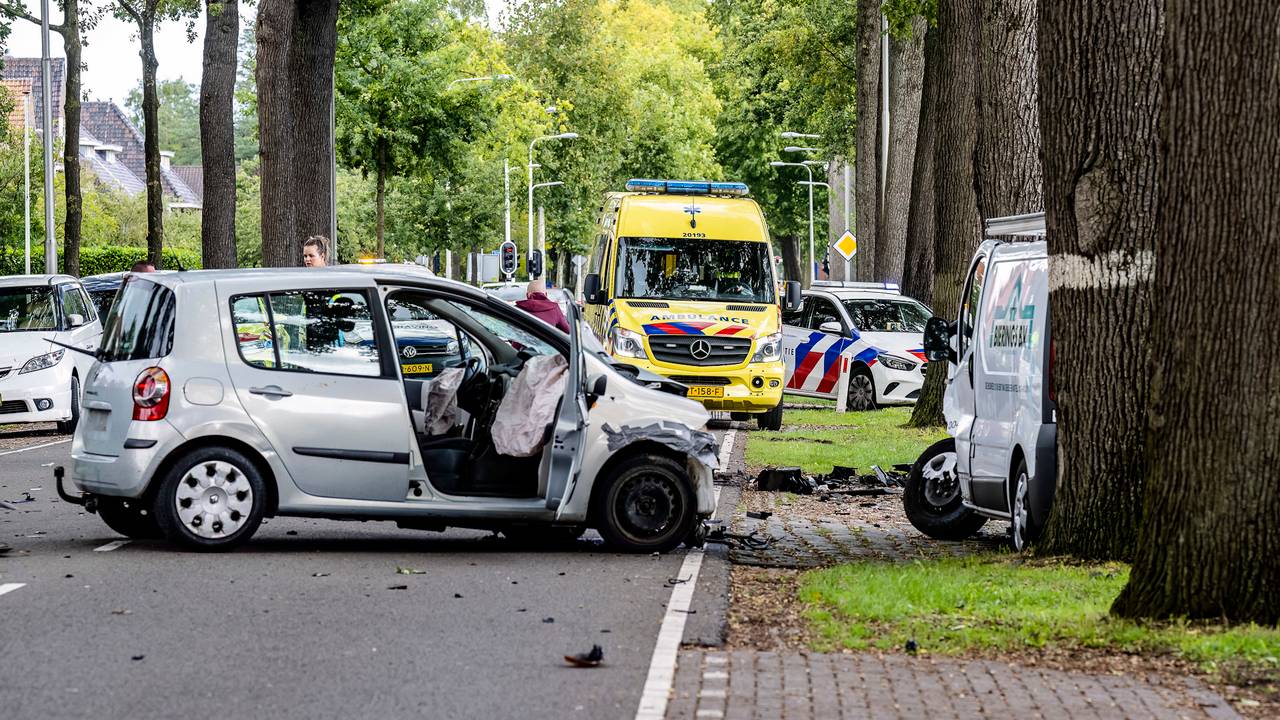 Ravage op de Bredaseweg. (Foto: Jack Brekelmans/SQ Vision Mediaprodukties)