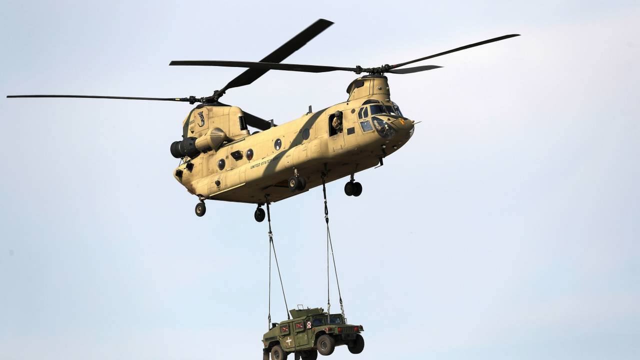 Een CH-47 Chinook helicopter (foto: ANP).