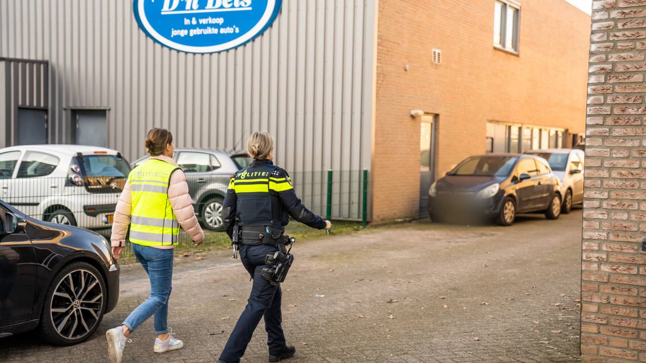 Bij de controle werd minstens één persoon aangehouden. (foto: SQ Vision)