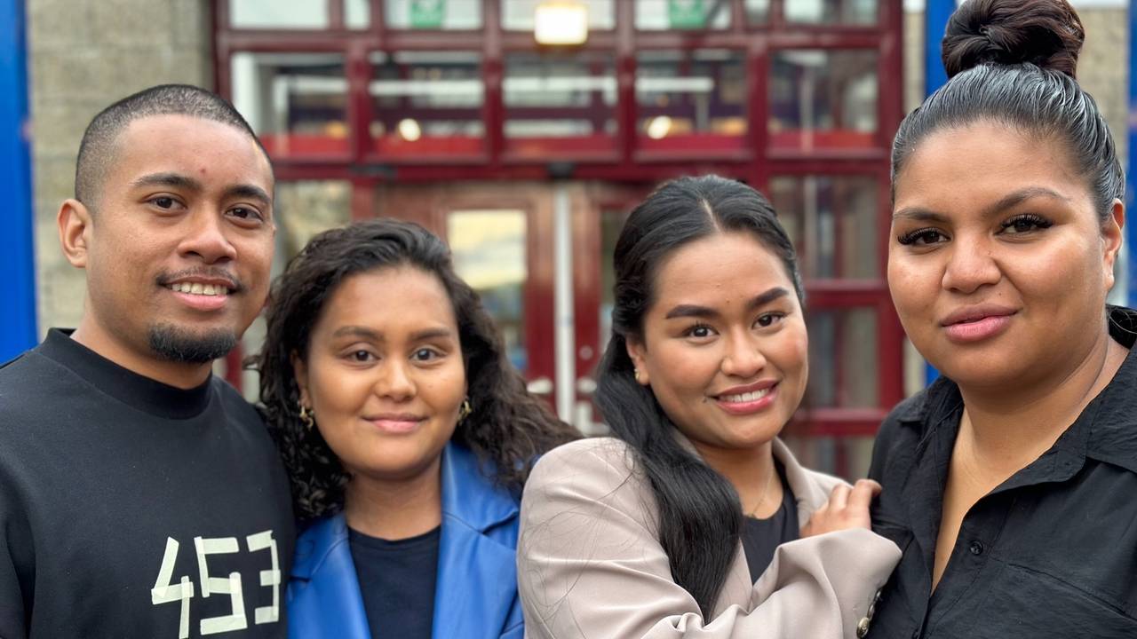 Kaum muda menyelamatkan pusat-pusat komunitas untuk melestarikan budaya Maluku mereka