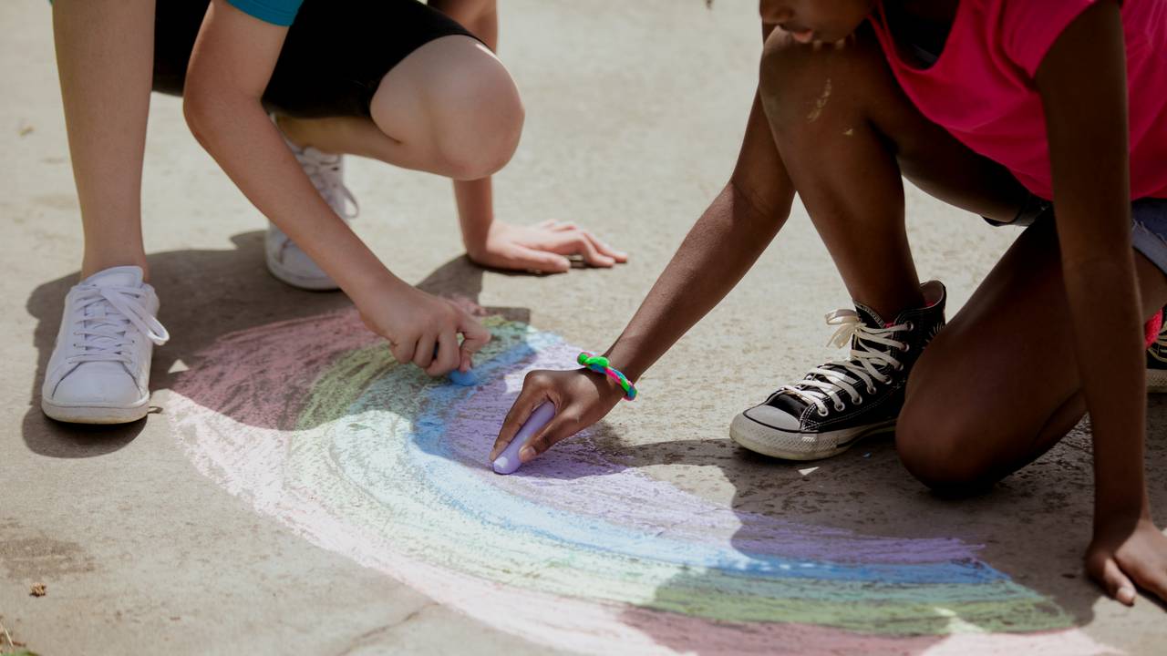 Officieel is stoepkrijten verboden.