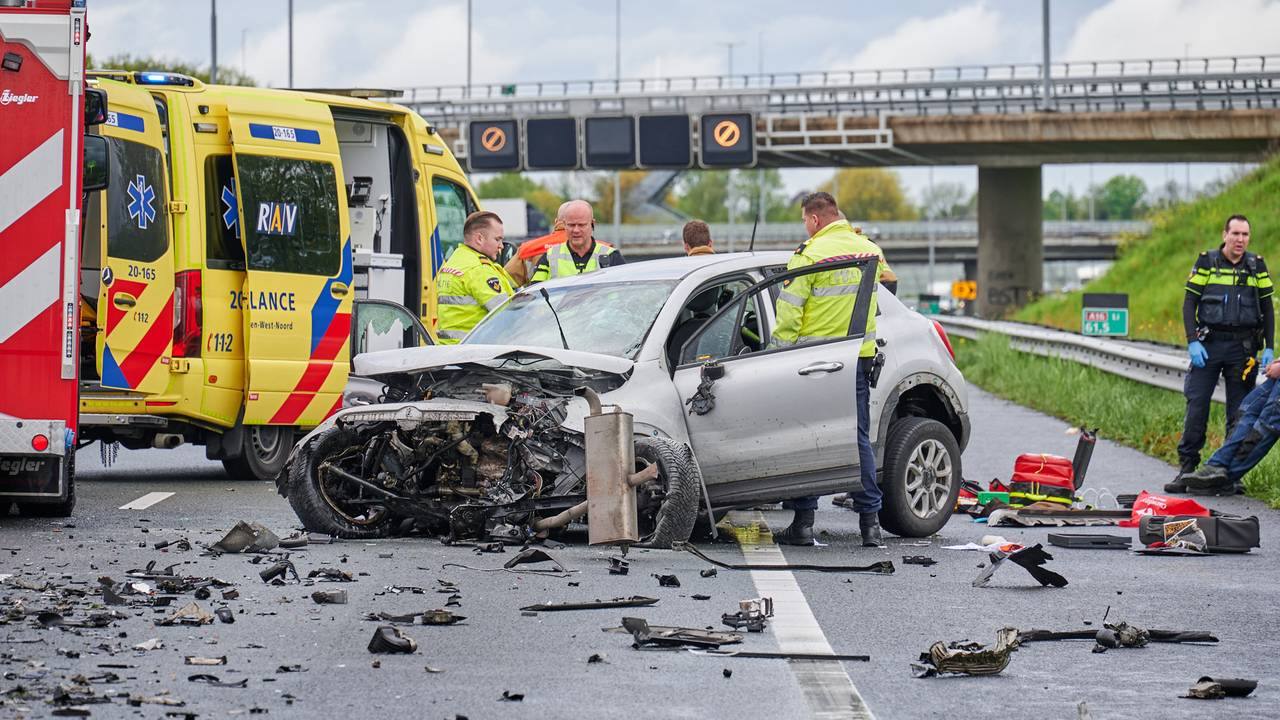 Belgische automobilist overleden na fikse botsing op A16.