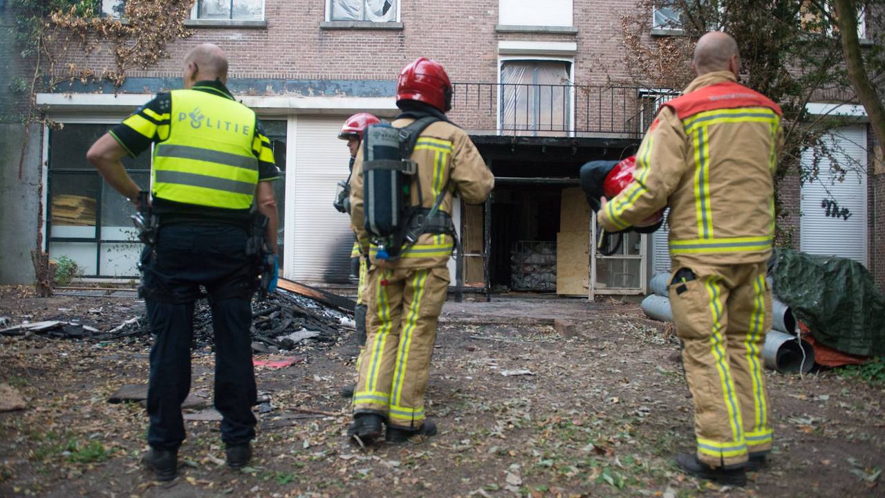 Brand in monumentaal pand (foto: Walter van Bussel / SQ Vision).