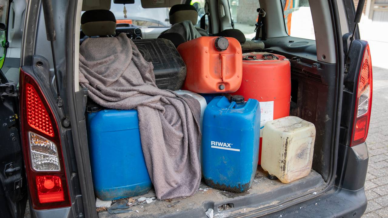 Er werden niet alleen lege vaten geworden maar ook kentekenplaten