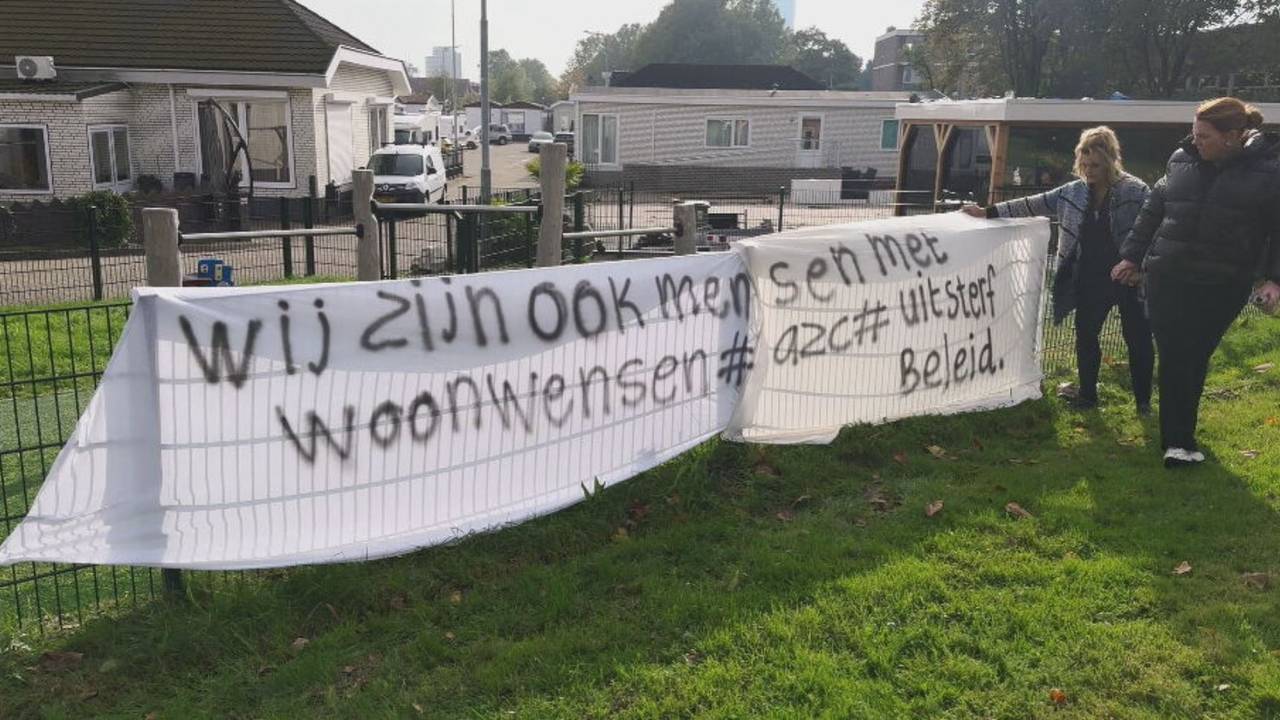 Het protest van woonwagenbewoners een jaar geleden (foto: Omroep Brabant).