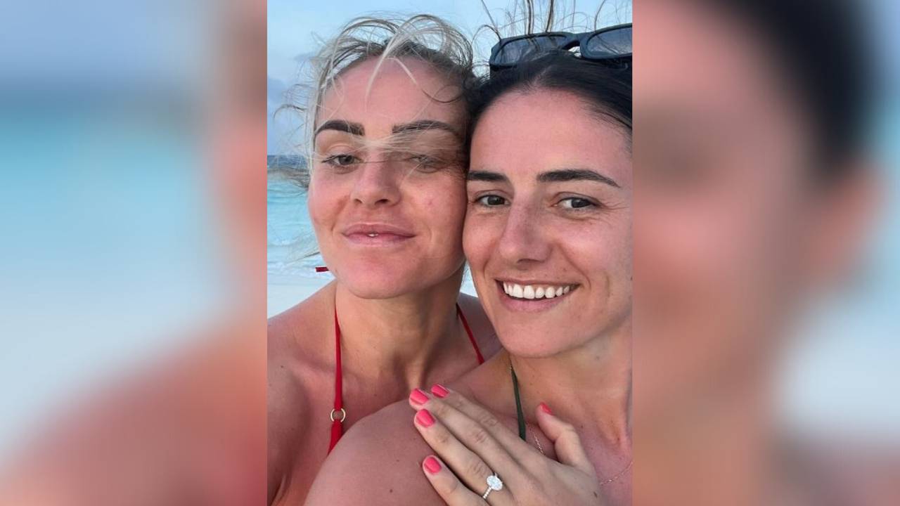 Danielle van de Donk is engaged to her Australian girlfriend: “Yes, yes, yes!!!”