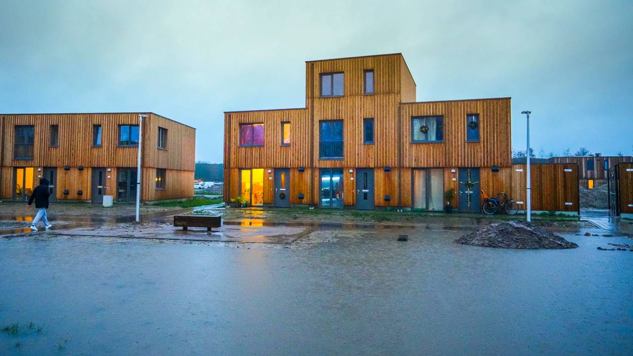 New Residential Area in Eindhoven Faces Christmas Flooding Crisis