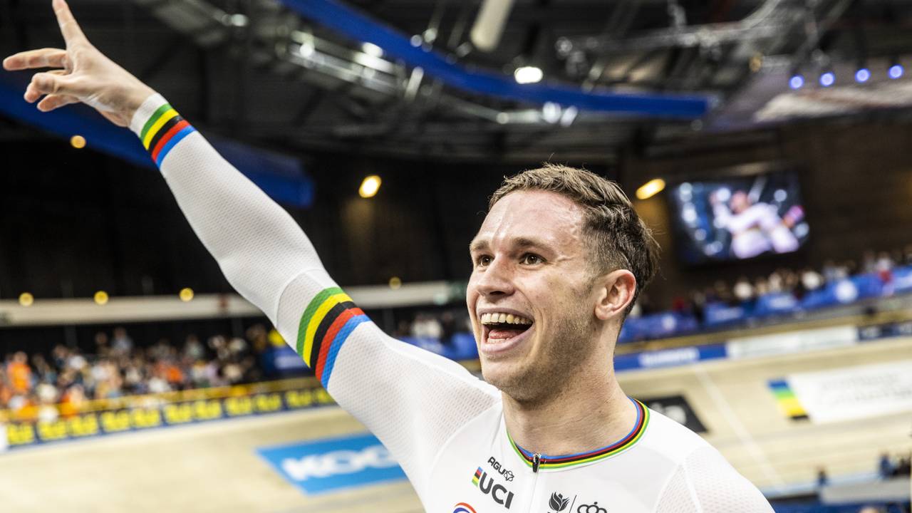 Harrie Lavreysen na zijn overwinning (foto: ANP).