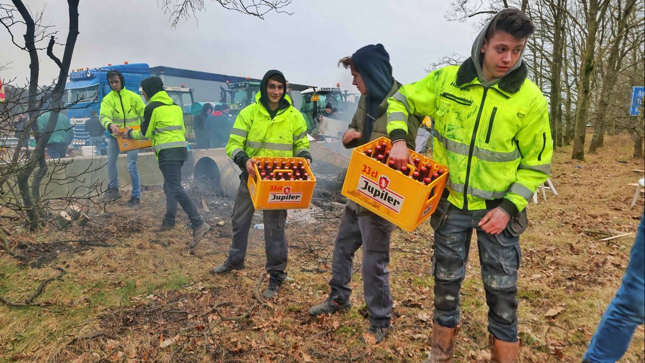 De boeren hoeven geen dorst te lijden ((foto: Rico Vogels/SQ Vision)