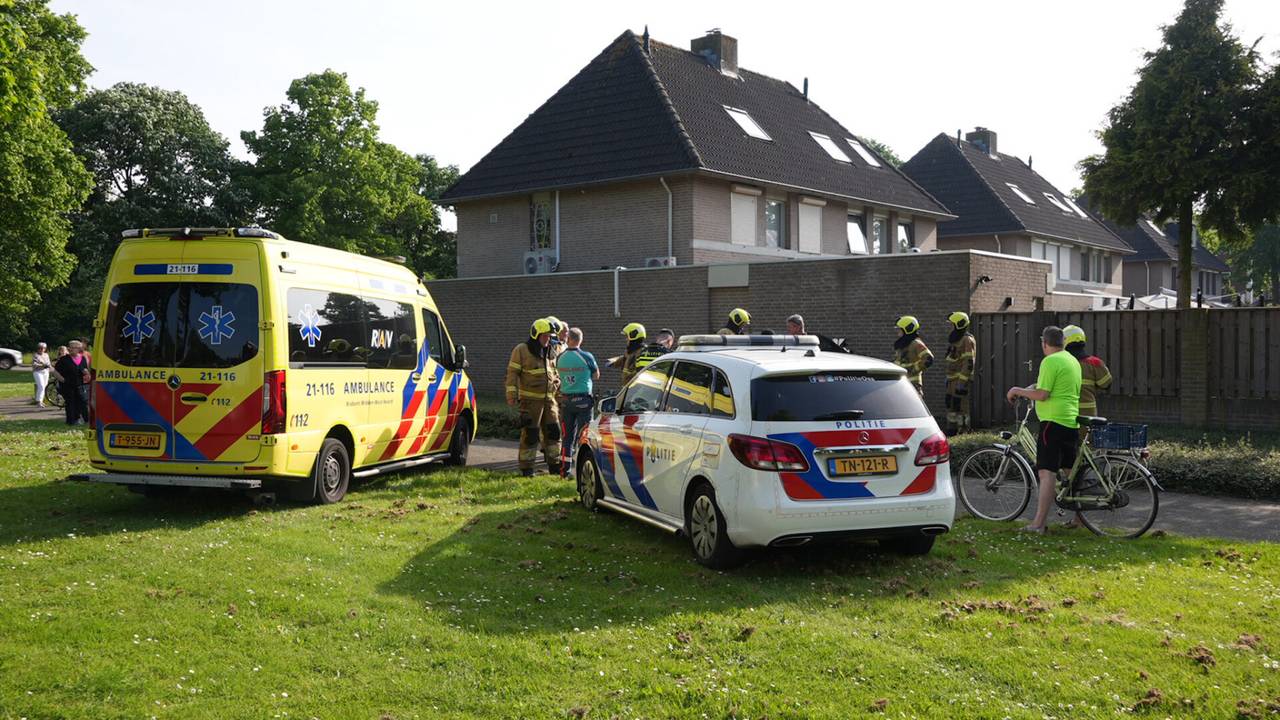 De hulpdiensten kwamen naar het ongeval (foto: SQ Vision/Gabor Heeres).