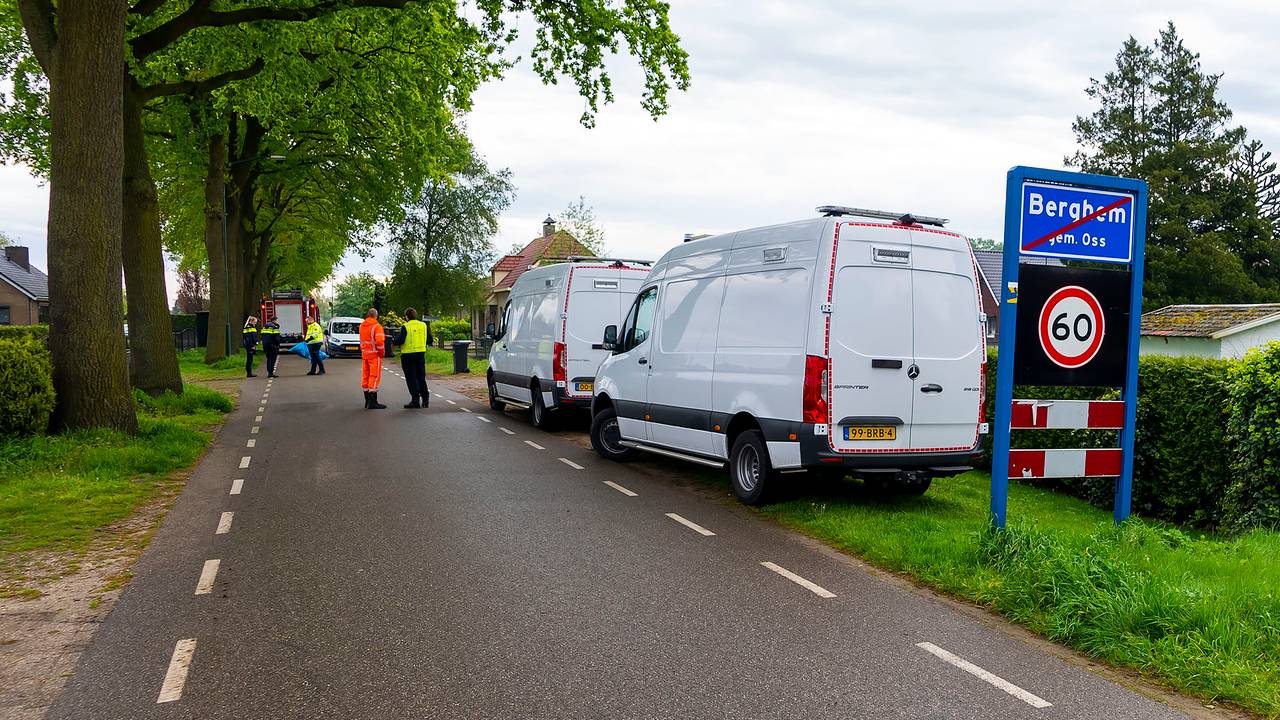 Het ongeval gebeurde net buiten de bebouwde kom (foto: SQ Vision/Gabor Heeres).