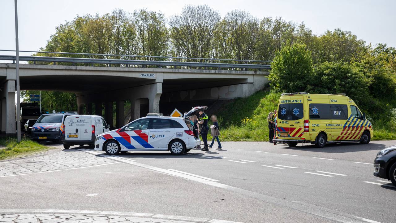De hulpdiensten kwamen naar de kruising waar het gebeurde (foto: SQ Vision/Christian Traets).