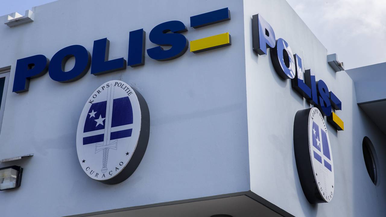 Het logo van de politie op Curaçao (foto: ANP).