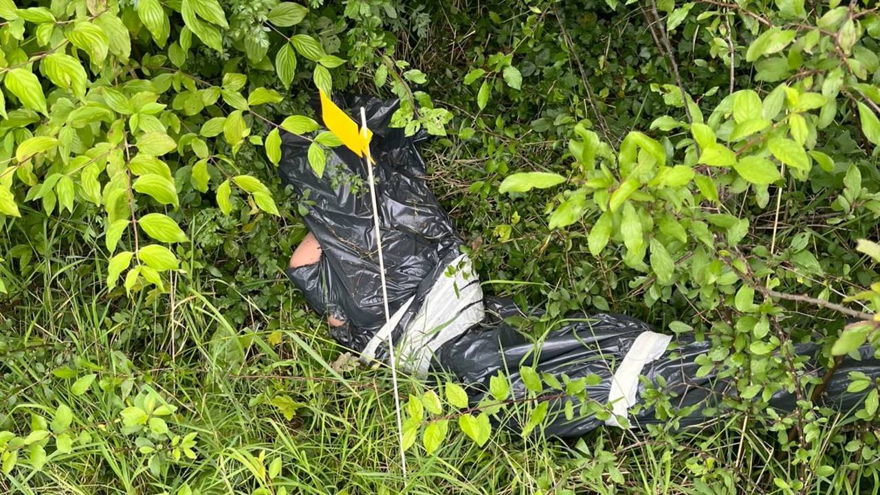 Zo troffen agenten het 'lijk' aan (foto: politie).
