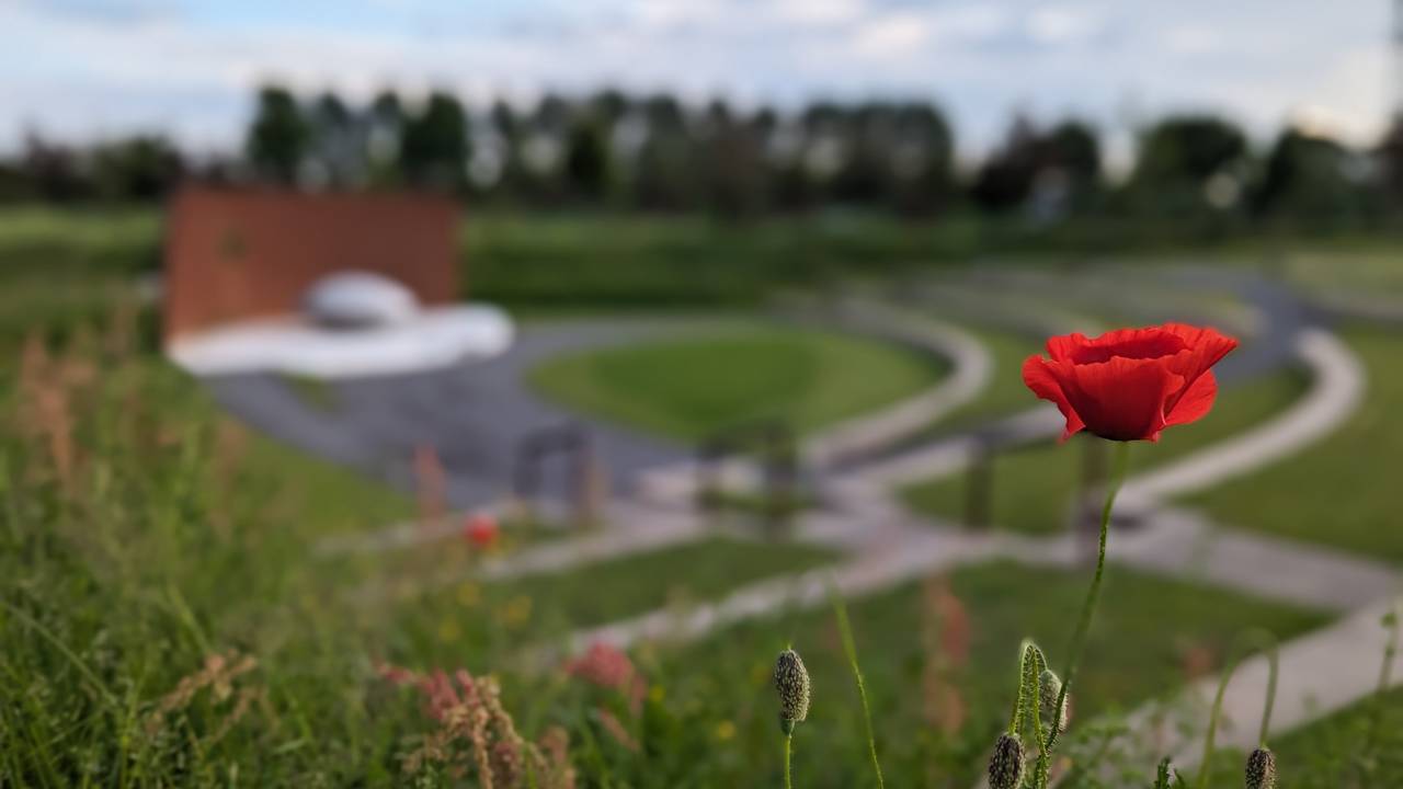 Het Nationaal Monument in Vijfhuizen (foto: Ferenc Triki)