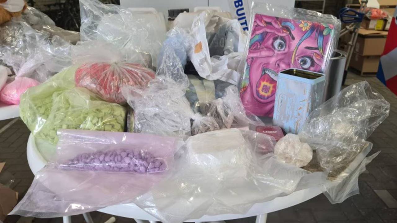 De gevonden drugs (foto: politie).
