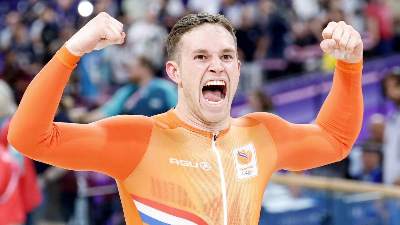 Harrie Lavreysen voltooit zijn hattrick met goud op de keirin (foto: via ANP).