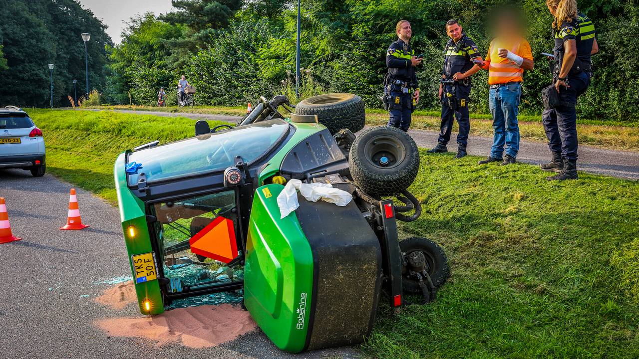 De bestuurder hoefde niet mee naar het ziekenhuis (foto: SQ Vision).