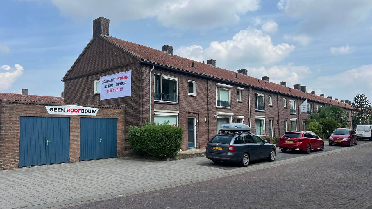 56 huizen in de Roofvogelbuurt in Oss worden gesloopt (foto: Megan Hanegraaf)