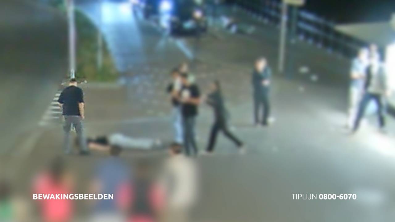 Het slachtoffer ligt op de grond (foto: Bureau Brabant)