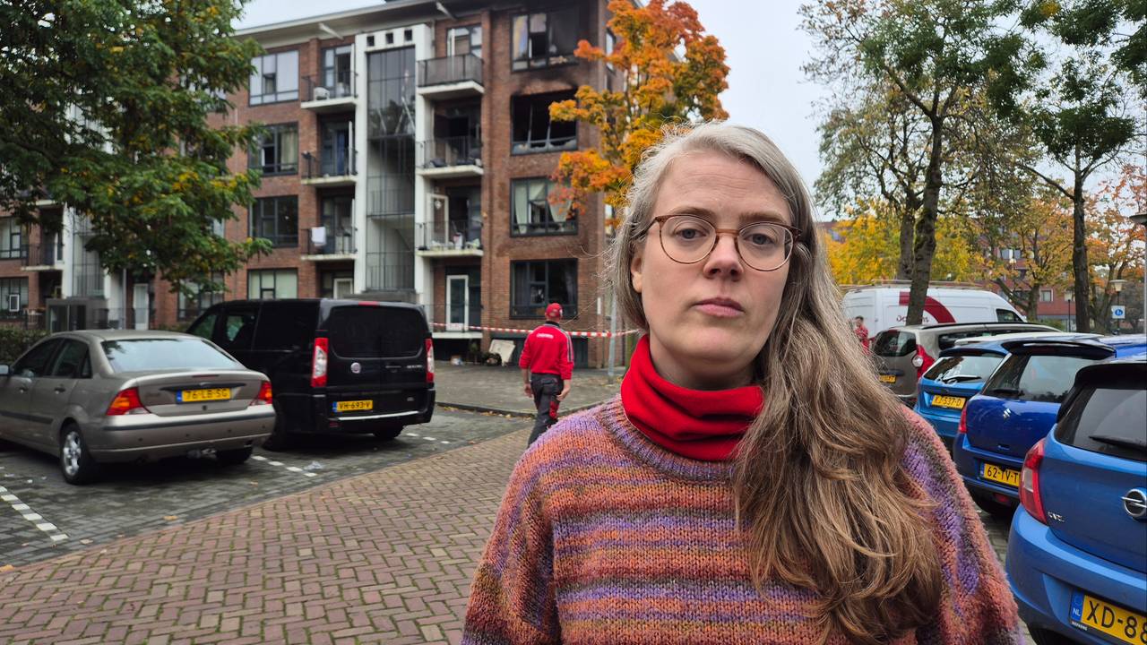 Claudia probeerde nog twee katten te redden, maar tevergeefs (Foto: Collin Beijk).