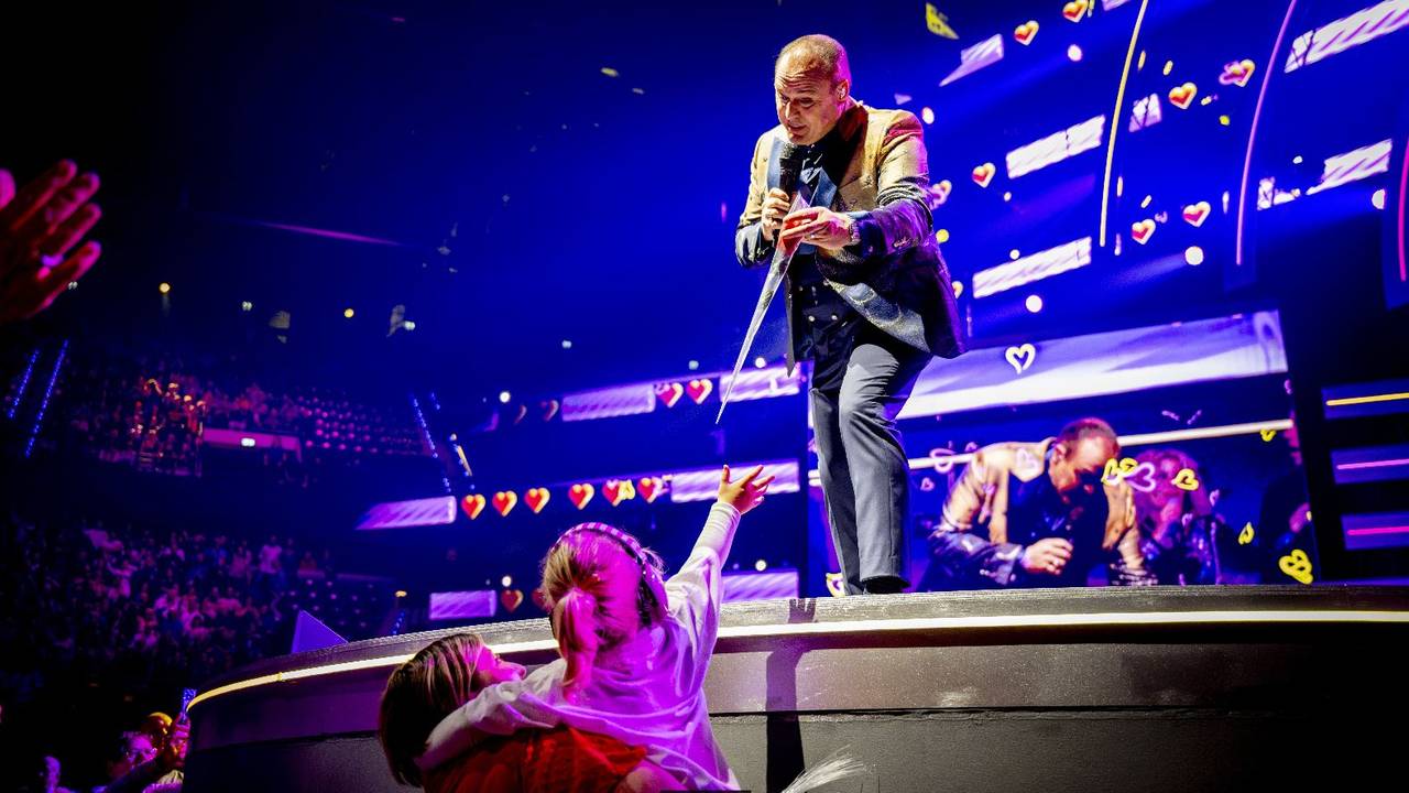 Frans Bauer op het podium in Ahoy (foto: ANP).