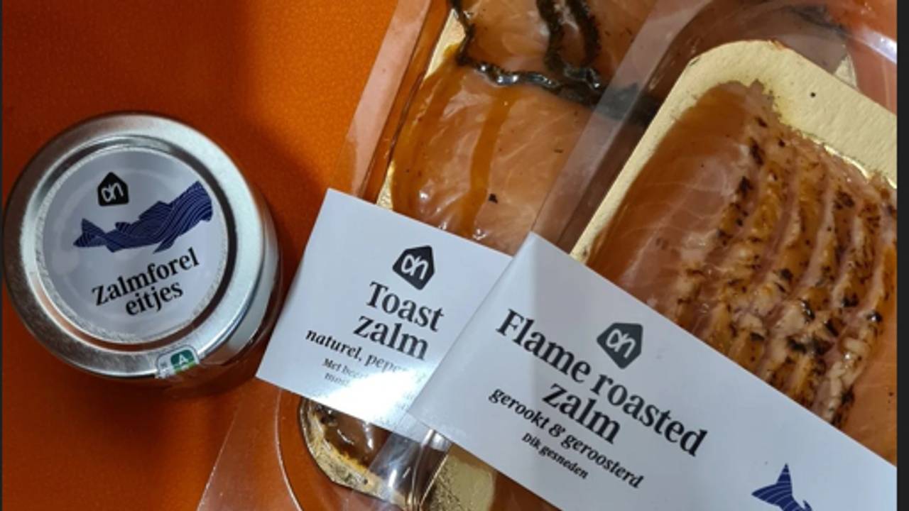 De buit van de winkeldieven (foto: Instagram politie Eindhoven).