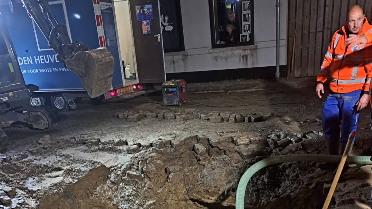 De Hoogstraat moest opengebroken worden (foto: Ilse Bessels). 