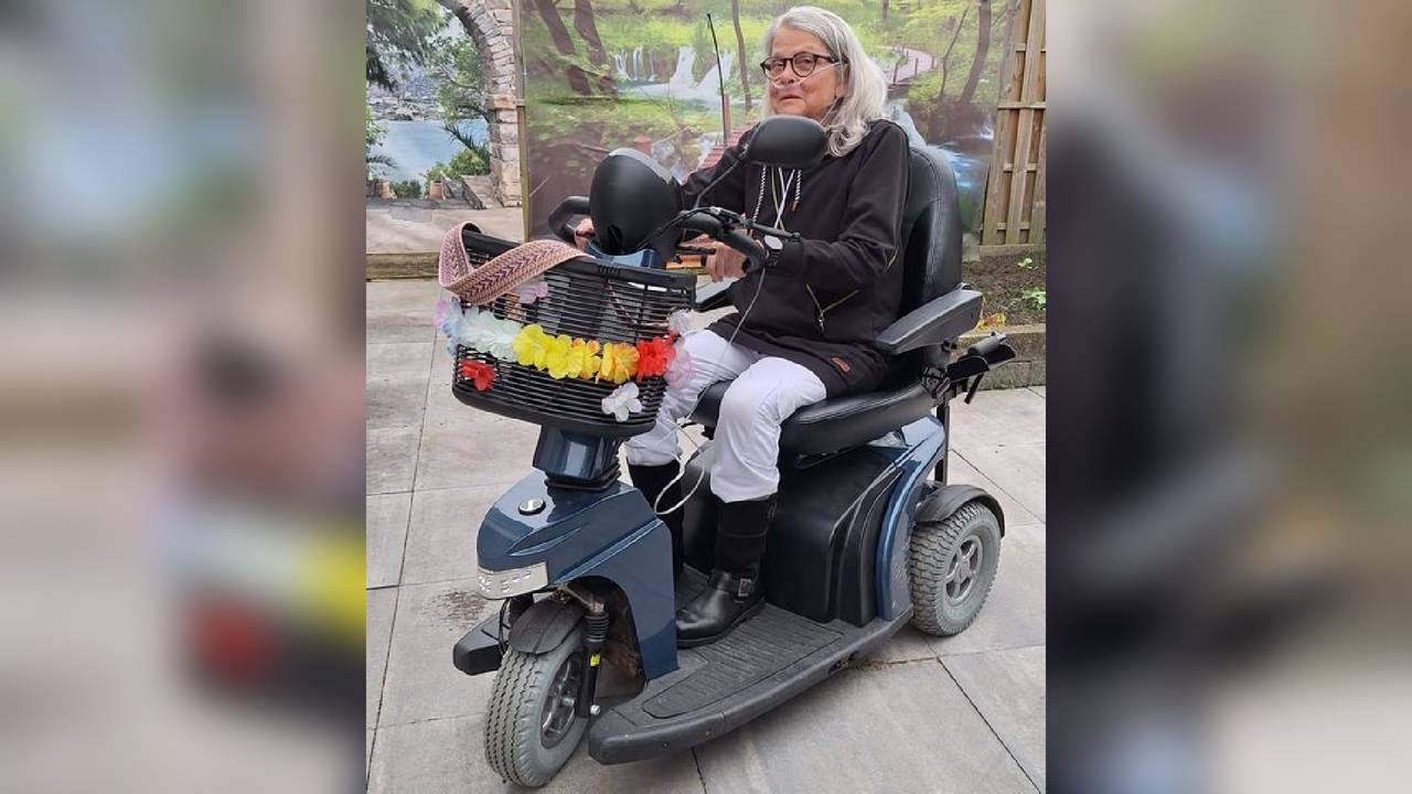 Anita Kuijs heeft als longpatiënt veel last van houtstook.