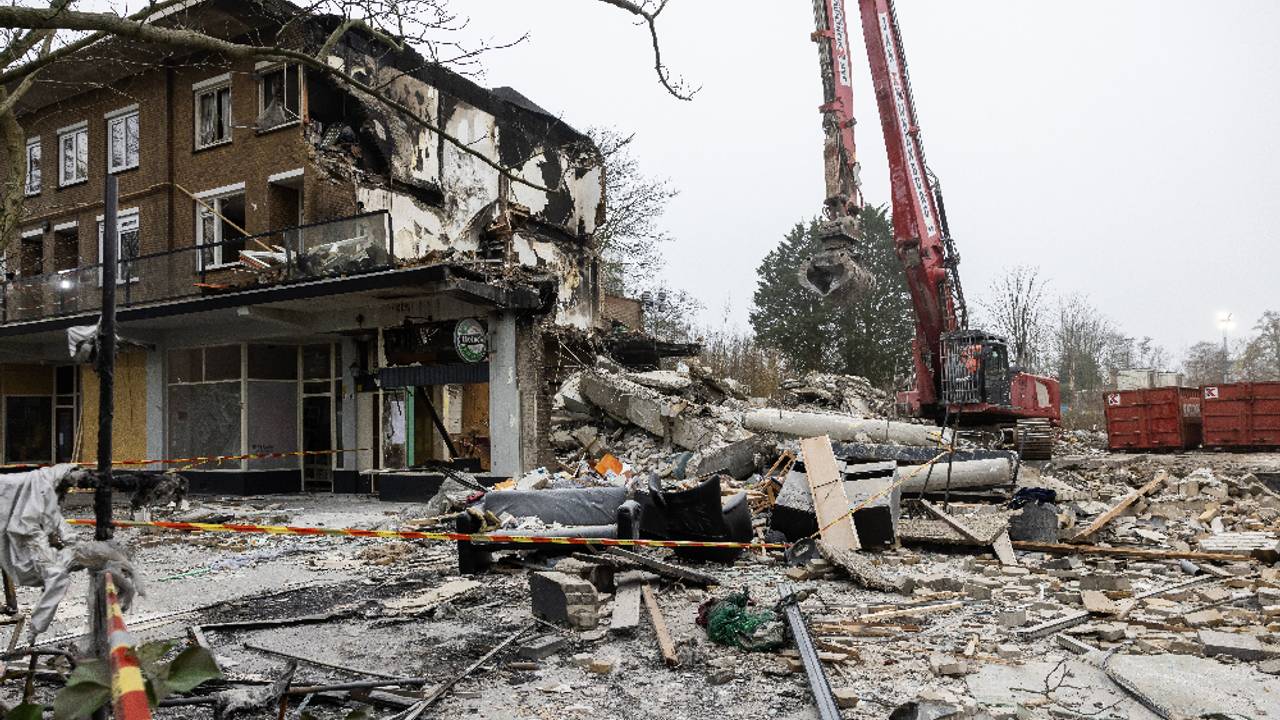 De ravage na de explosies (foto: ANP).