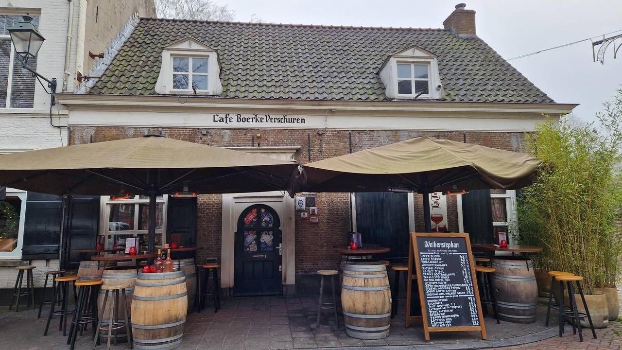 Bij Boerke Verschuren brak in januari 2024 binnen brand uit (foto: Omroep Brabant)