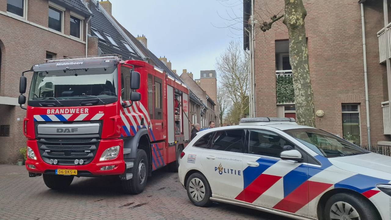 De hulpdiensten werden opgeroepen voor de brand (foto: Sem Backx).
