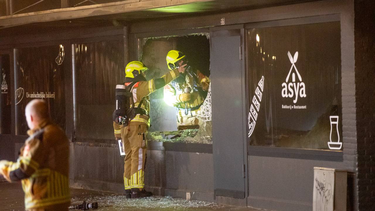 トルコのパン屋で花火爆弾の爆発でまた火災
