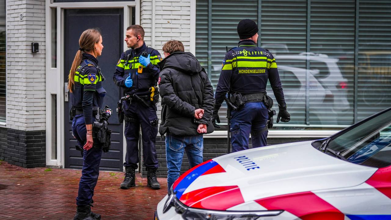 Een van de twee mannen die is aangehouden (foto: SQ Vision).
