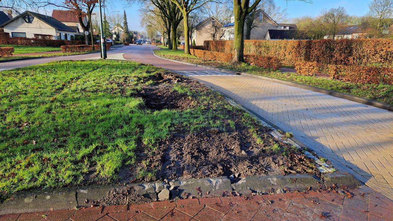 De sporen van de verdwenen kei zijn nog zichtbaar (Foto: Omroep Brabant).